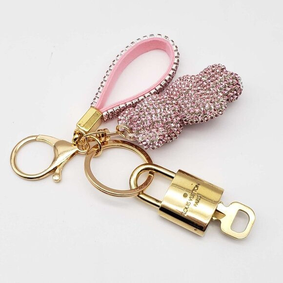 100% Auth Louis Vuitton Lock & Key with unbranded Bagcharm, Keycharm, Keychain - Picture 5 of 6